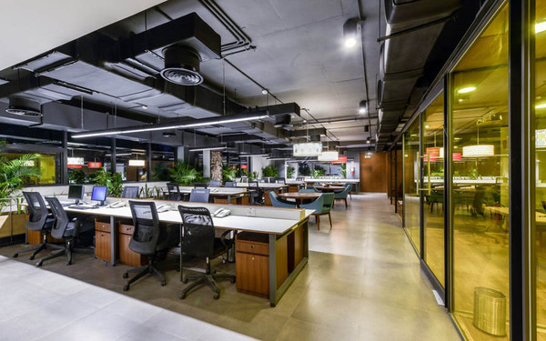 戶(hù)外用品公司辦公室裝修設(shè)計(jì)案例圖欣賞