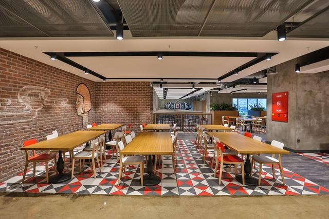 辦公空間:土耳其沃達豐現(xiàn)代風(fēng)格辦公室設(shè)計