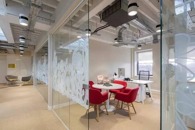 150億市場(chǎng)潛力，辦公室裝修也要開始考慮狗狗的感受了